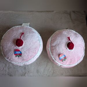 New Plush Pink Cupcake Pillow for Kids - Soft Decorative Cushion. A Lot Of 2